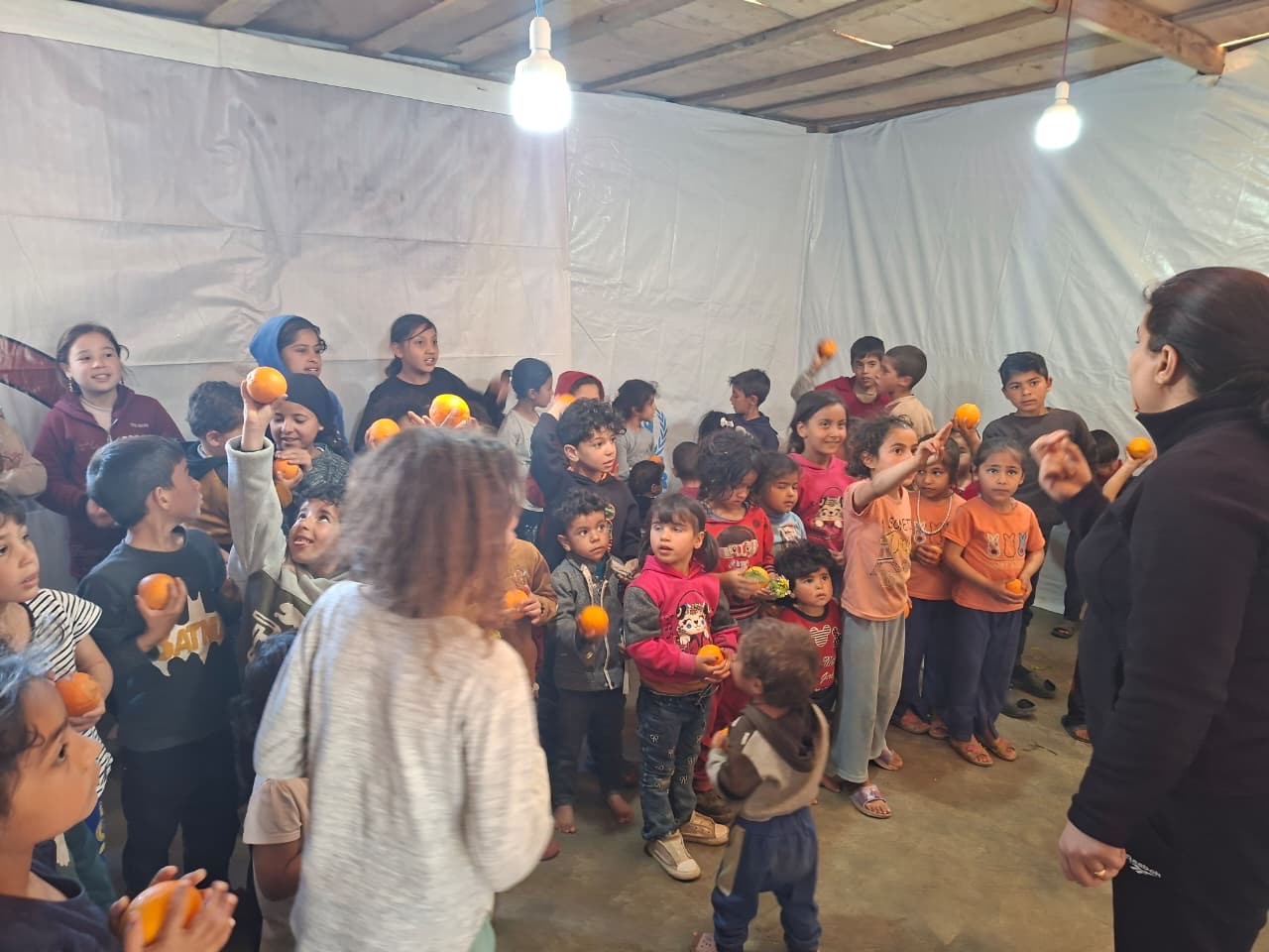 Refugees - Photo 2